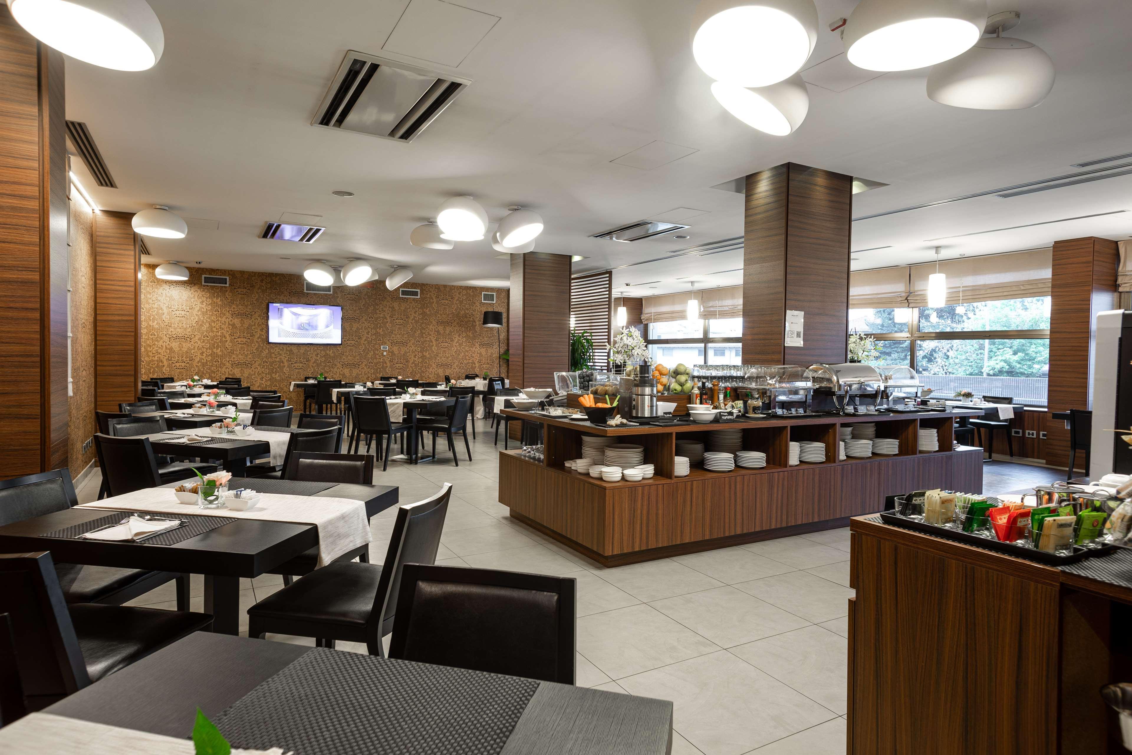 Best Western Plus Hotel Monza E Brianza Palace Cinisello Balsamo Exterior foto